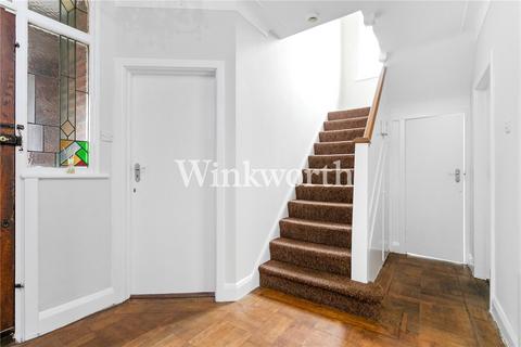 undefined, Corri Avenue, London, N14