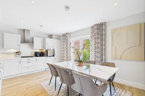 3 bedroom detached house for sale, Hedgehog Way, Haddenham