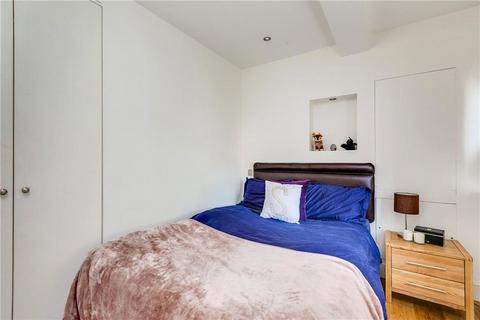1 bedroom flat to rent, Nell Gwynn House, London SW3