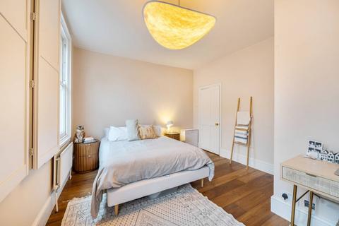 2 Baxendale Street, London, E2 7BY
