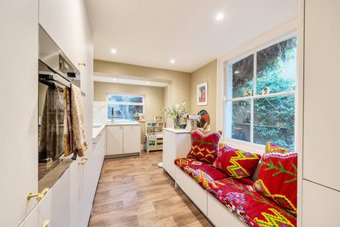 2 Baxendale Street, London, E2 7BY