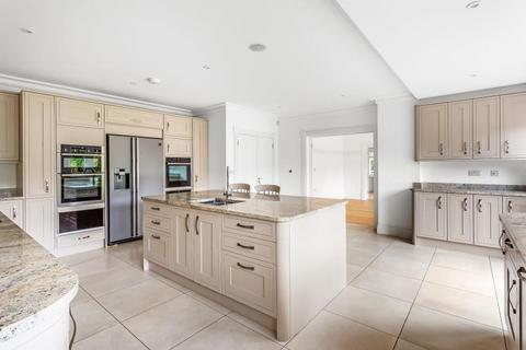 undefined, Hockering Road, Woking GU22