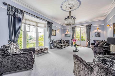 5 bedroom detached house for sale, Friary Lane, Chichester PO19