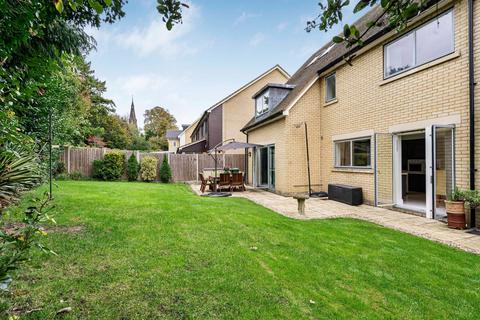 5 bedroom detached house for sale, Caterham Court, Caterham CR3
