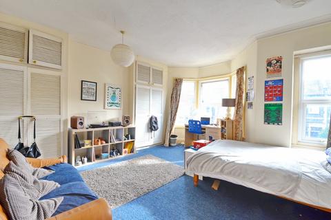 5 bedroom house to rent, Kennington Avenue Bishopston, Bristol BS7