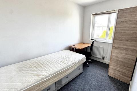 1 bedroom house to rent, Long Down Avenue, Bristol BS16