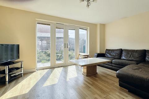 1 bedroom house to rent, Long Down Avenue, Bristol BS16