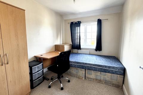 1 bedroom house to rent, Great Clover Leaze, Bristol BS16