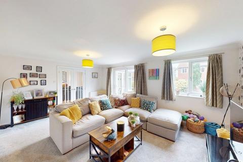 5 bedroom detached house for sale, Washburn Close, Westhoughton, BL5