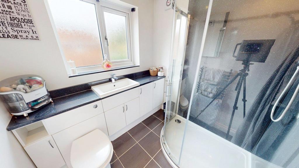 Ensuite