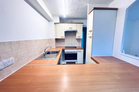 1 bedroom flat to rent, St. Philips Drive, Evesham WR11