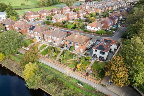 3 bedroom semi-detached house for sale, Almery Terrace, York YO30