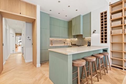 undefined, Bramham Gardens, South Kensington, London