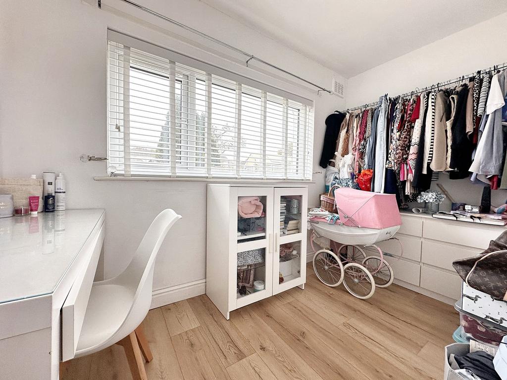 Dressing area