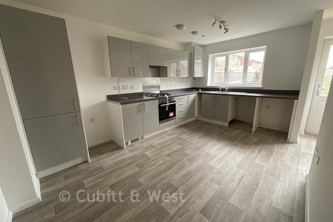 2 bedroom end of terrace house for sale, Knight Gardens, Arundel, West Sussex