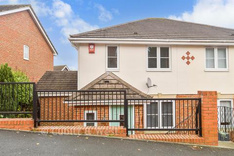 3 bedroom semi-detached house for sale, Bridge Farm Road, Uckfield, East Sussex