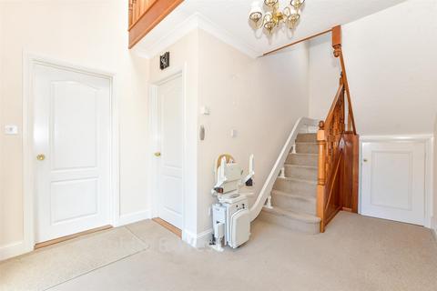 4 bedroom detached house for sale, Pump Lane, Waterlooville, Hampshire