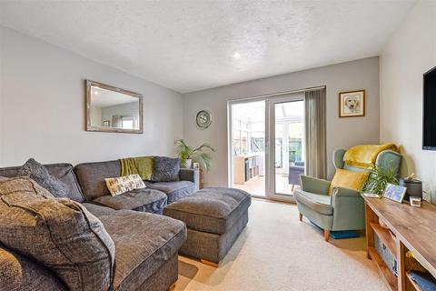 undefined, Kellys Walk, Andover