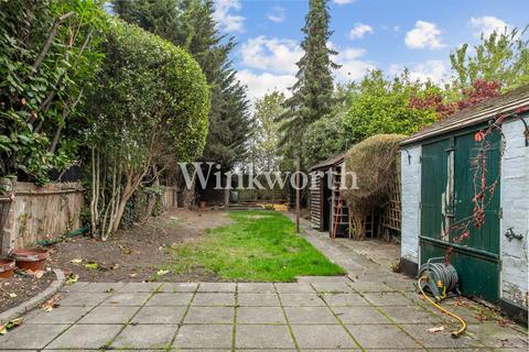 undefined, Doveridge Gardens, London, N13