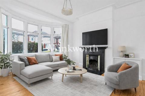 undefined, Doveridge Gardens, London, N13