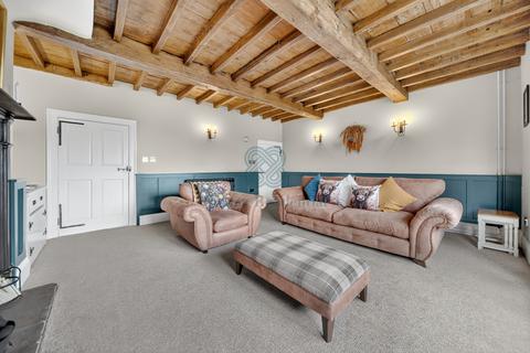 2 bedroom cottage for sale, Bretton, Wakefield WF4