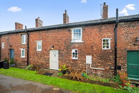 2 bedroom cottage for sale, Bretton, Wakefield WF4
