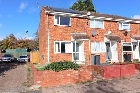 undefined, Luton LU3