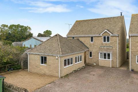 undefined, Hawkesbury Upton GL9