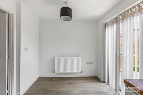 2 bedroom end of terrace house to rent, Rothwell NN14