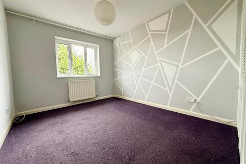 undefined, Hewlett Road, Leagrave, Luton, Bedfordshire, LU3 2RP