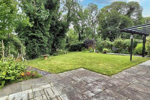 5 bedroom detached house for sale, Primrose Road, Clitheroe, BB7 1EA