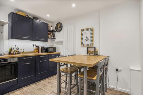 undefined, Gainsborough Crescent, Henley-on-Thames RG9