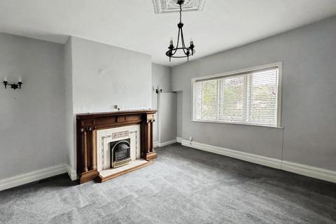 1 bedroom semi-detached house to rent, Liversedge Hall, Liversedge Hall Lane, WF15