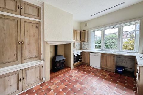 1 bedroom semi-detached house to rent, Liversedge Hall, Liversedge Hall Lane, WF15
