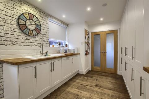 4 bedroom semi-detached house for sale, Acklam Road, Acklam