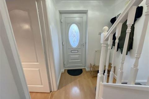 3 bedroom detached house for sale, Deepwell Avenue, Halfway, Sheffield, S20 4ST