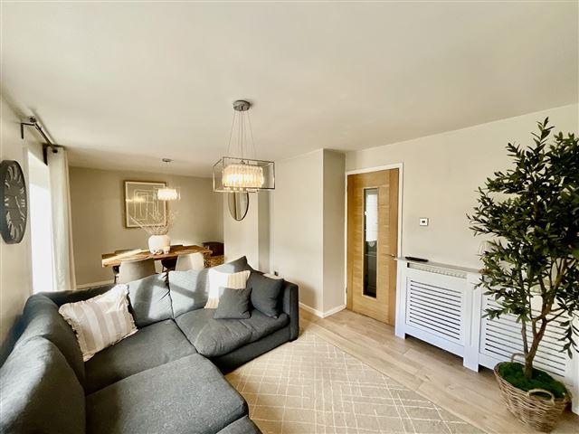 Lounge Dining Room