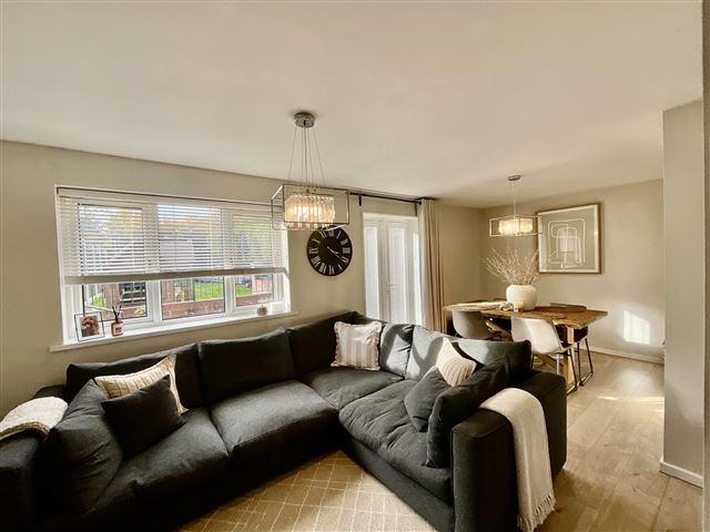 Lounge Dining Room