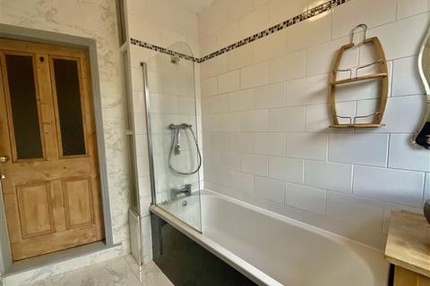 2 bedroom terraced house for sale, Richmond Road, Sheffield, S13 8TA