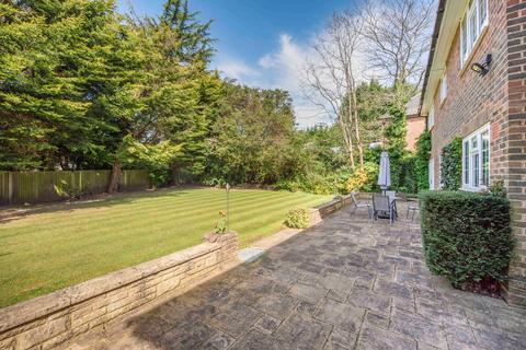 undefined, Ashcroft Park, Cobham, KT11 2DN