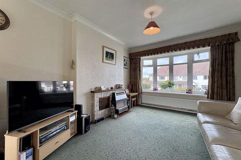 3 bedroom semi-detached house for sale, Fullwoods End, COSELEY, WV14 9NT