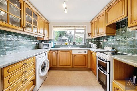 undefined, Hilltop Avenue, Buckinghamshire MK18