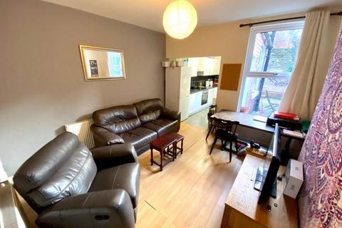3 bedroom house share to rent, 9 Westbrook Bank, Ecclesall