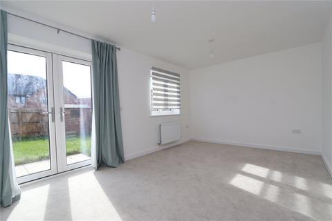 3 bedroom semi-detached house for sale, Rambouillet Drive, Whitehouse Park, MK8