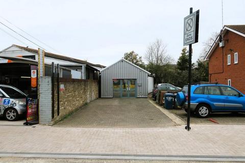 Industrial unit for sale, 137 Blenheim Rd Harrow HA2 7AA