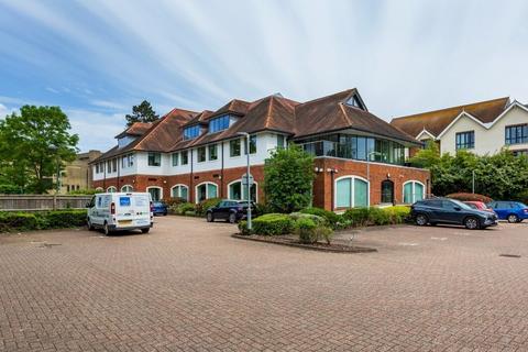 Office to rent, Guildford Rd Leatherhead KT22 9DF