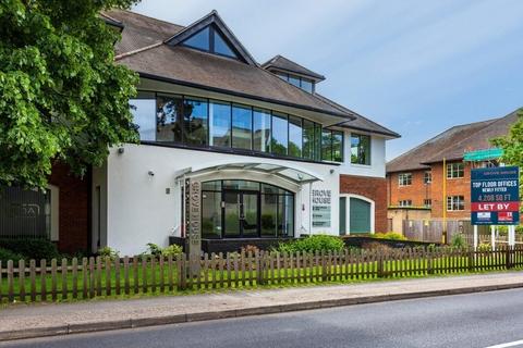 Office to rent, Guildford Rd Leatherhead KT22 9DF