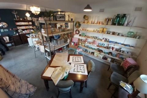 Retail property (high street) to rent, 38 Monk Bridge Rd Leeds LS6 4ER