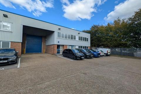 Warehouse to rent, Hedge End Southampton SO30 2JW