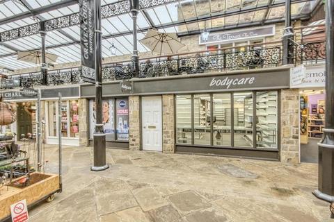 Retail property (high street) to rent, High St Skipton BD23 1DG